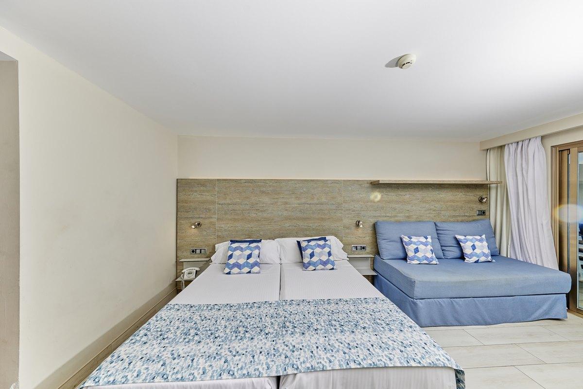 Leonardo Royal Hotel Mallorca Palmanova Bay Exterior photo